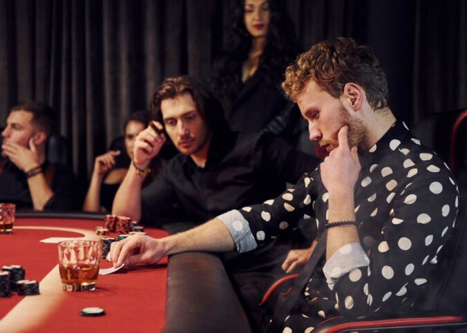 art de relancer au poker